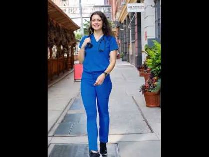 Women's Go-Basic Scrub Set